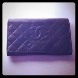 Vintage CHANEL Black Leather Wallet